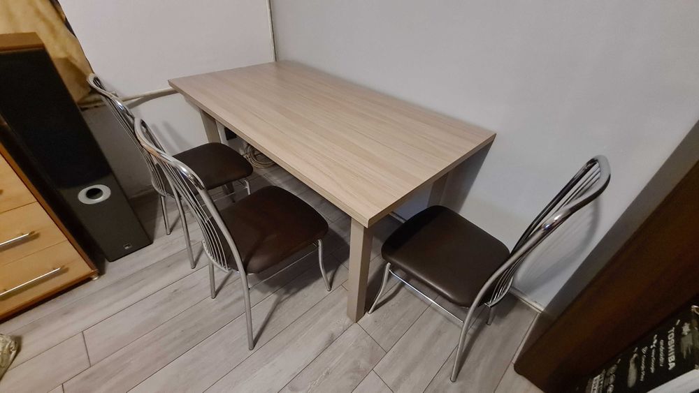 Stol duży kuchenny-salonowy