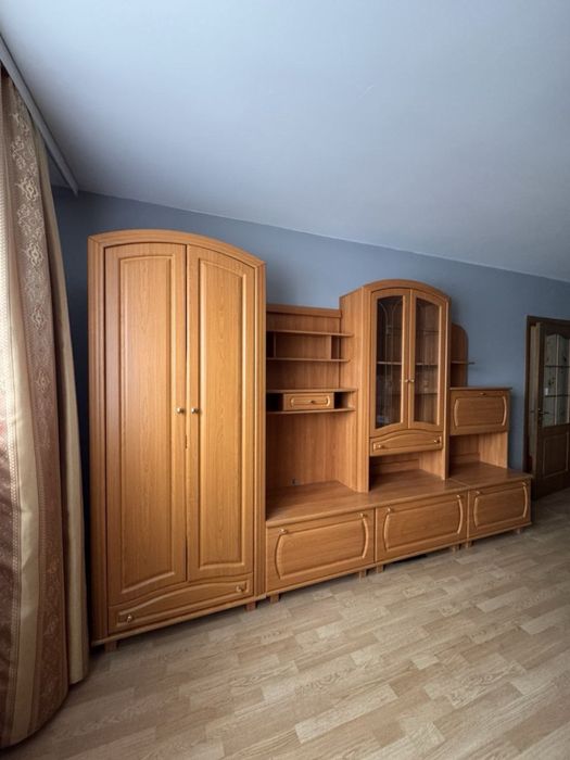 Меблі, стінка, комод і шафа