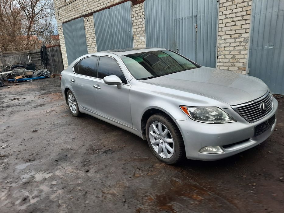 Розборка.Lexus ls460 long ottoman