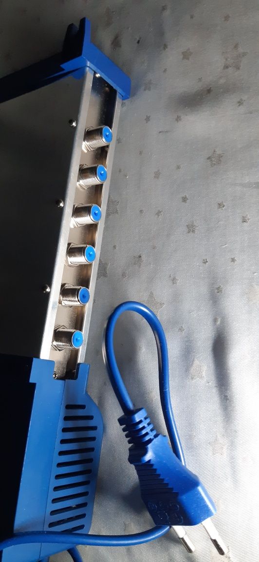 Multiswitch 5 in 12 rozdzielacz antenowy