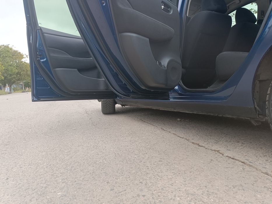 Nissan leaf.30 кВт.