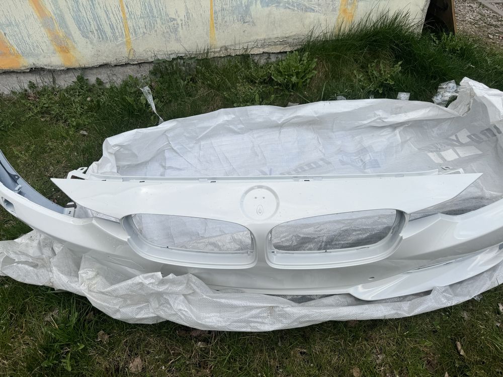 Zderzak Przód BMW F30/F31 Xenon PDC Spryskiwacze A300 Alpinweiss Nowy