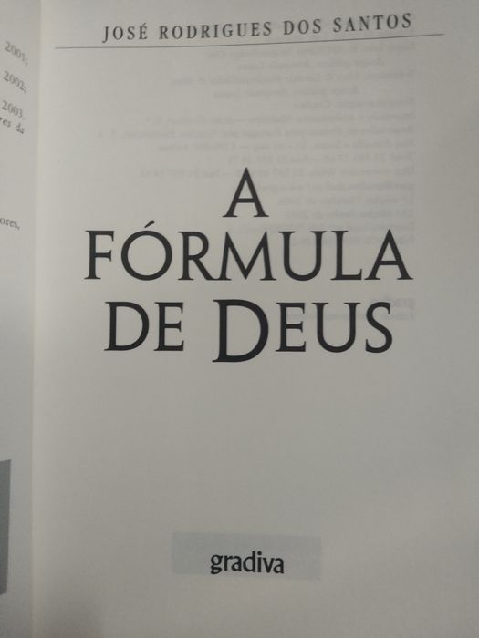 Livro romance  A formula de deus
