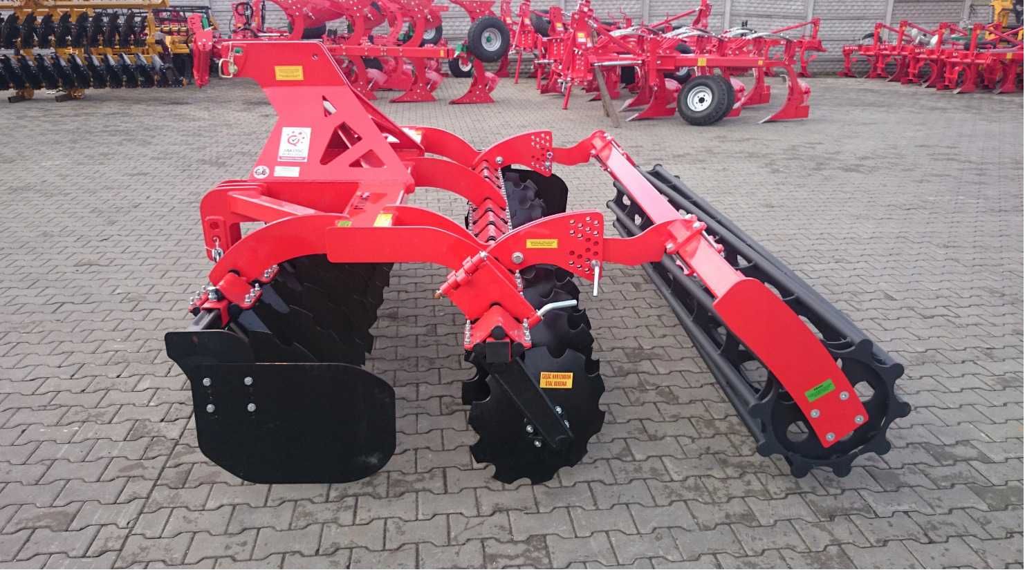 Brona Talerzowa Agregat AGRONA Powerdisc  2,5m 2,7m 3m 3,5m 4m Helagro