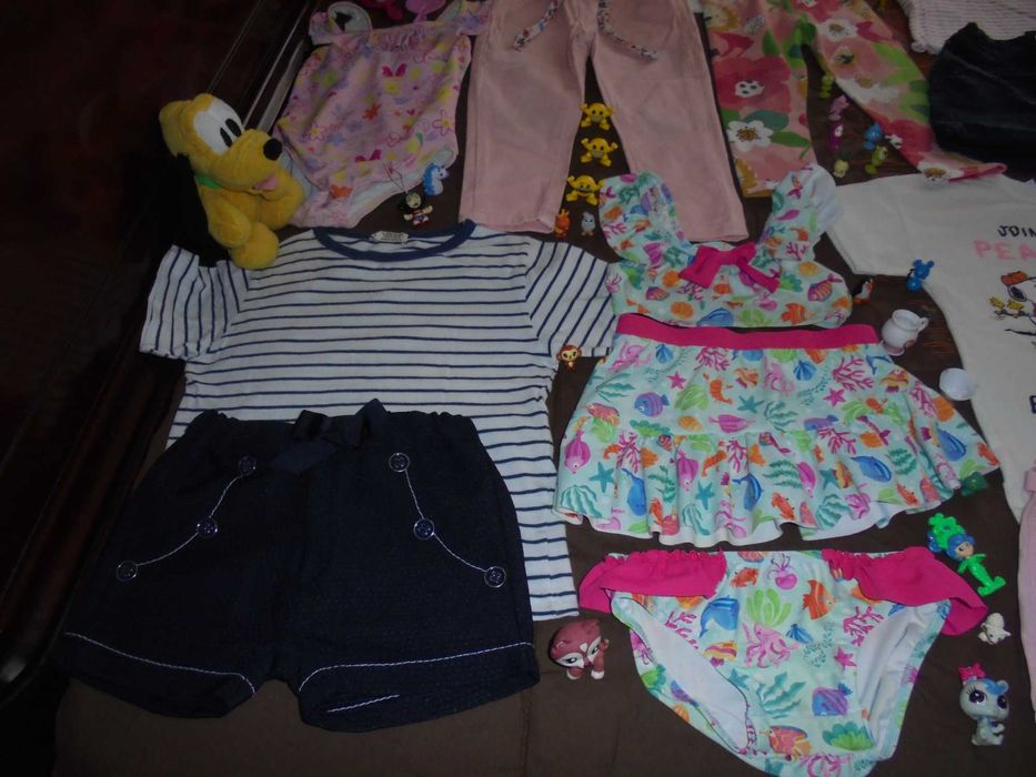 lote de roupa de menina o calçado