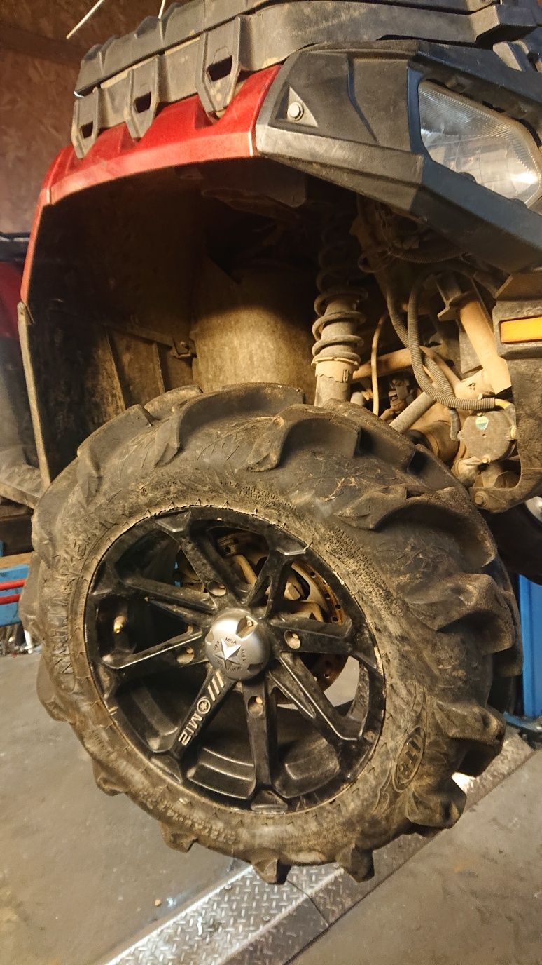 Polaris sportsman 550 most wał wahacz skrzynia plastik