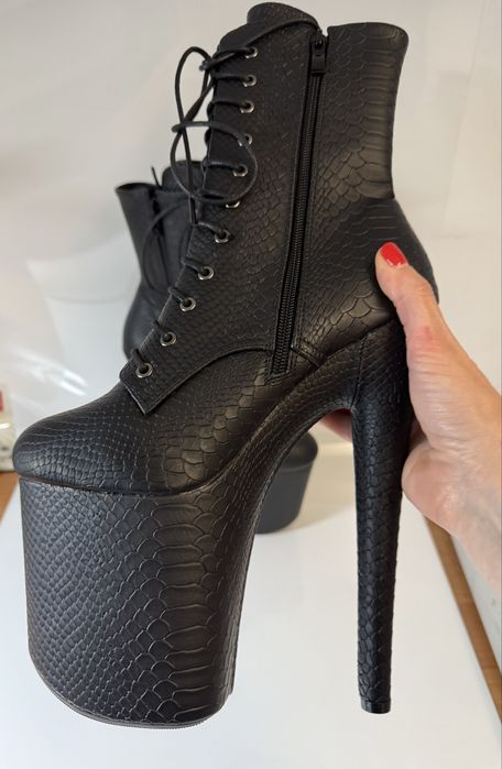 Стріпи трійка для Pole dance, розмір 38 та 39