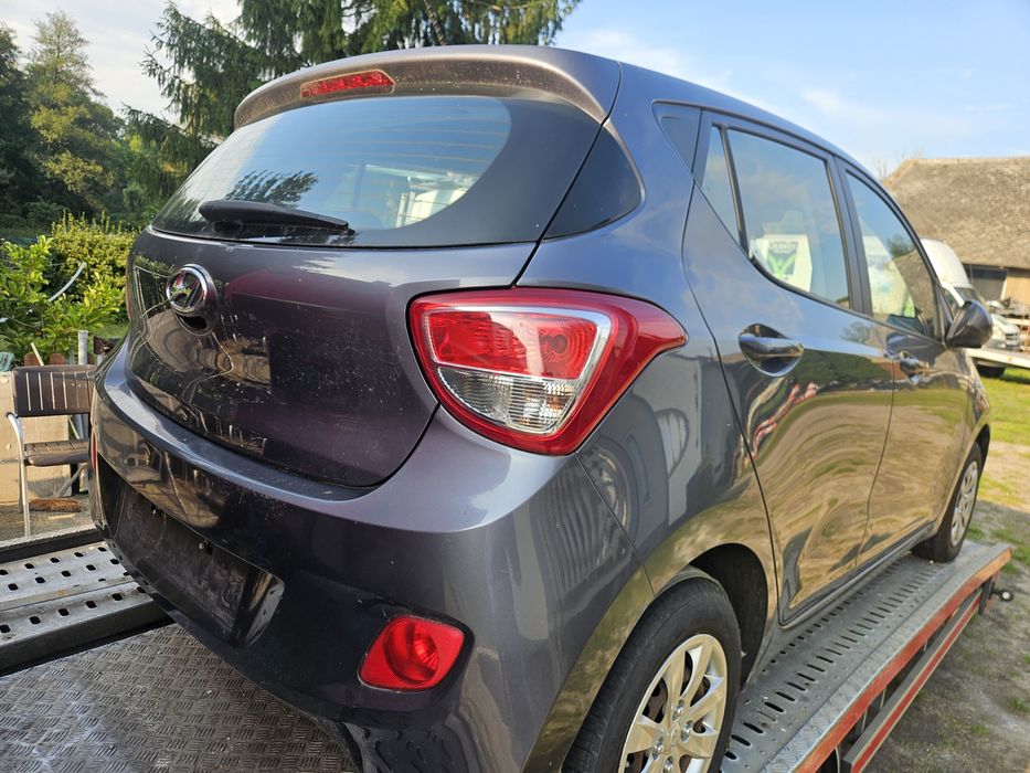 Hyundai I 10 1.0 klimatyzacja
