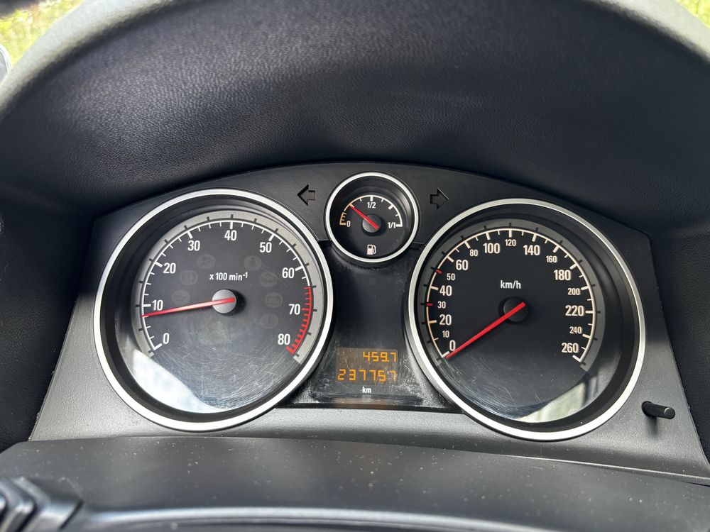 Opel Astra H 1.8 Benzyna/Gaz 2005 Rok Tempomat Podgrzewane Fotele