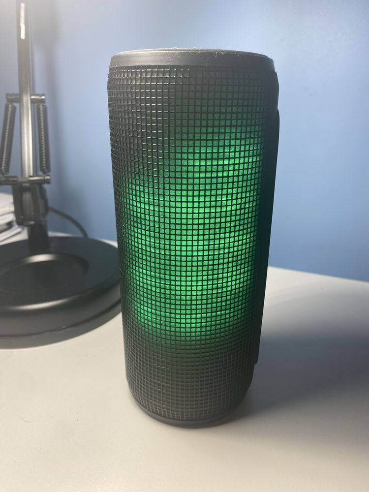Głosnik bluetooth Trust DIXXO - światła imprezowe, USB, AUX, Karta SD!