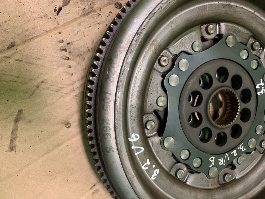 Audi a3 8p WV passat b6 b7 golf v r32 3.2 v6 dsg