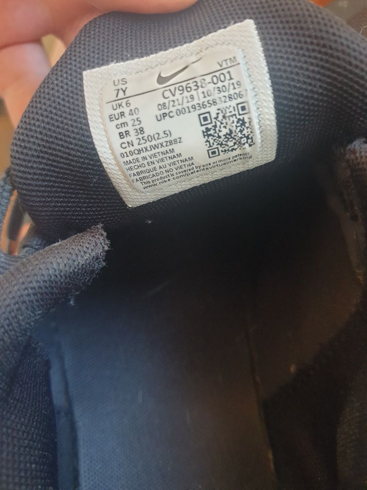 Tenis nike air  pretos