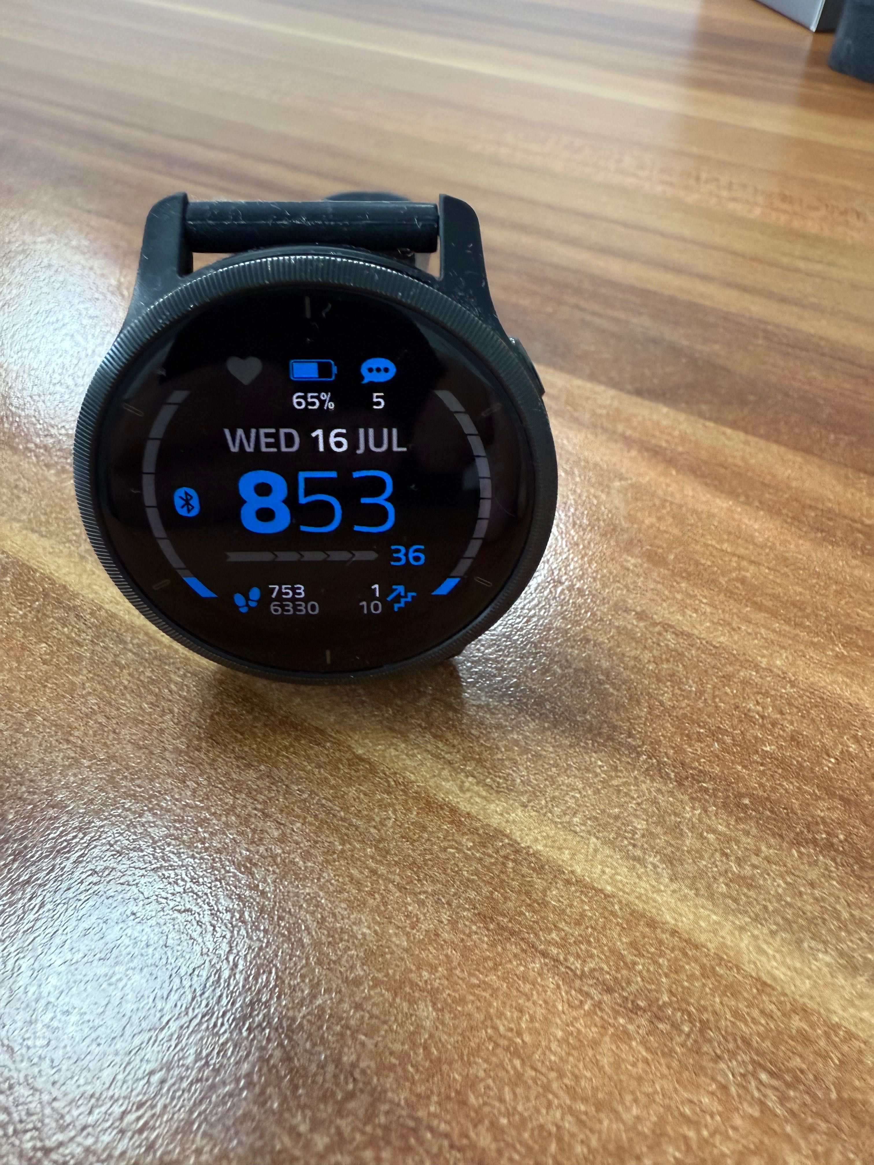 Годинник Garmin Venu 2