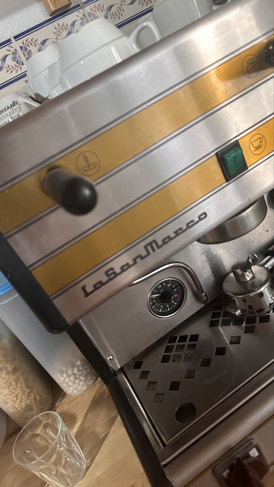 Maquina de cafe profissional