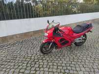 Vendo Suzuki RF 600 (RESERVADA)