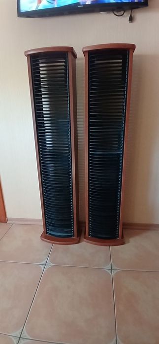 Полка для  компьютерных дисков