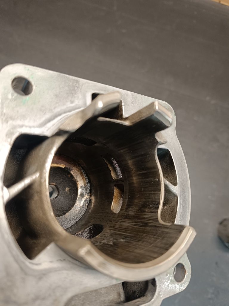 Cylinder athena 170 części Yamaha DT X TDR TZR KTM lc2 Sachs ZX Derbi