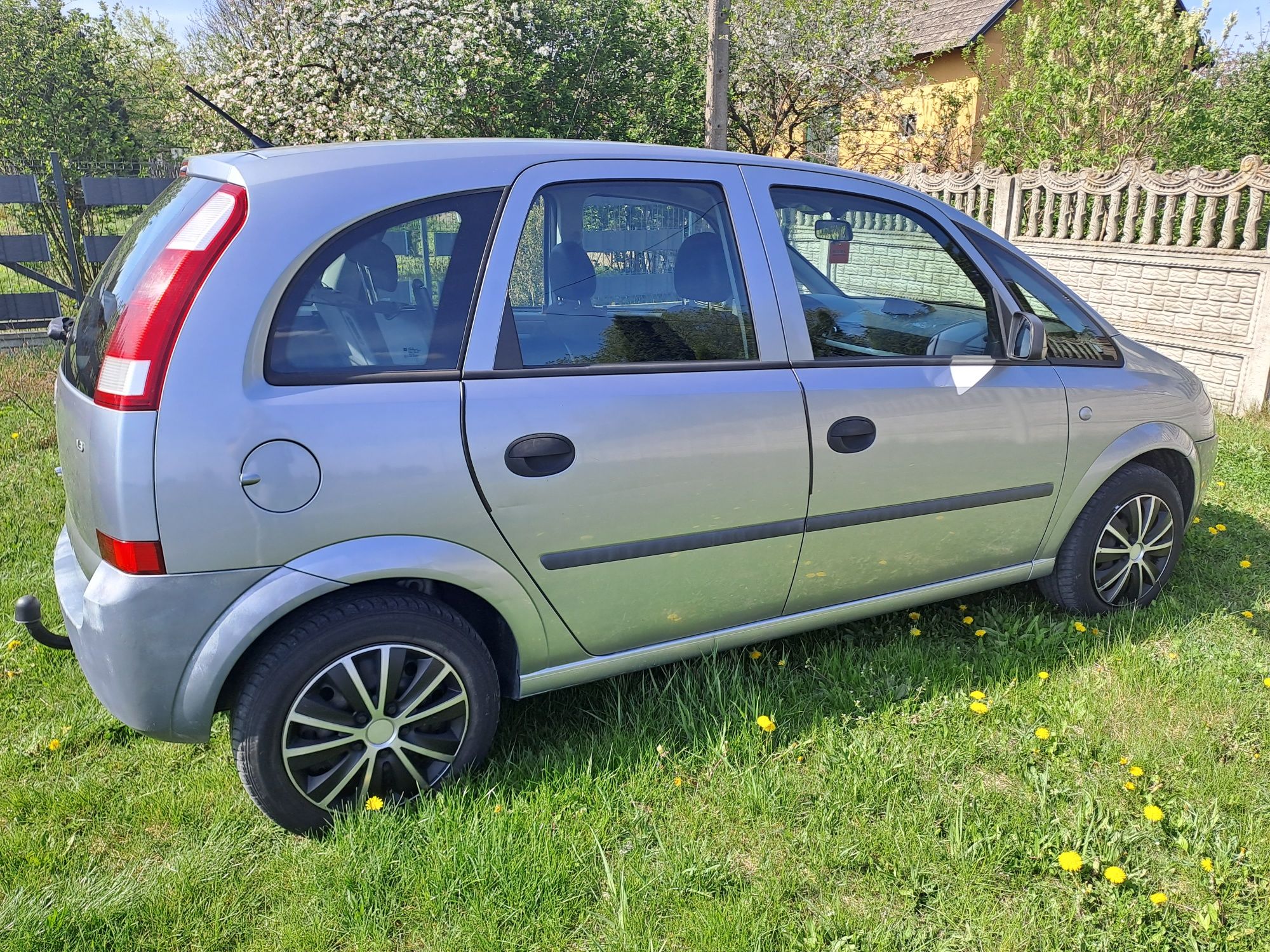 Opel Meriva 1,6 hak