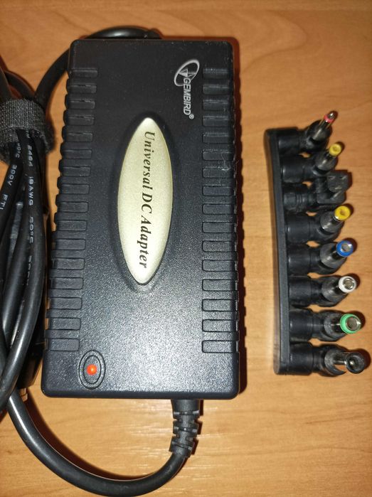 Универсальный БП для ноутбуков NPA-DC1 {8 штекеров)