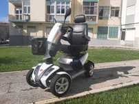 Veículo mobilidade reduzida Scooter Stannah Sport