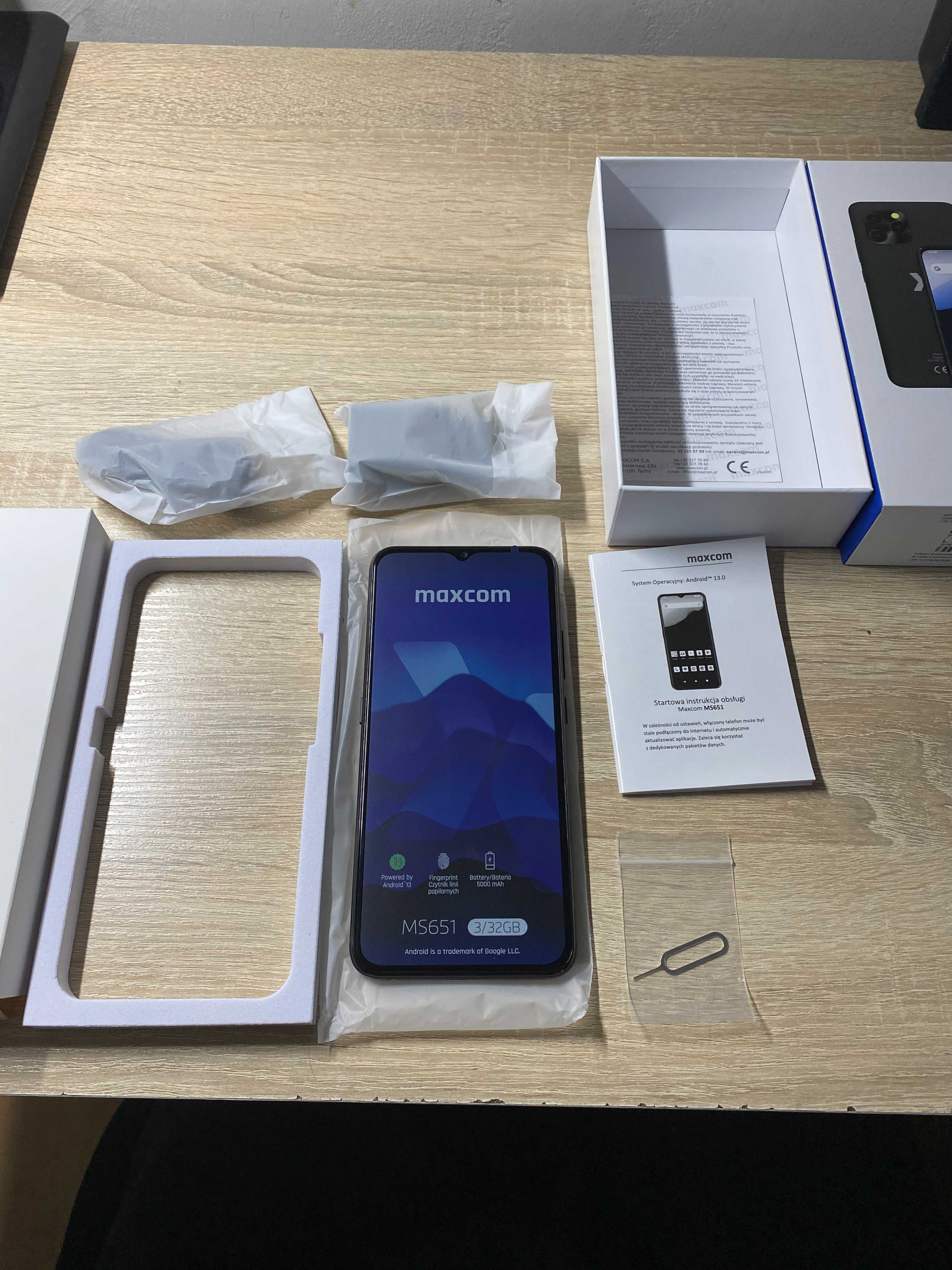 Smartfon MAXCOM MS651 3/32GB 4G LTE