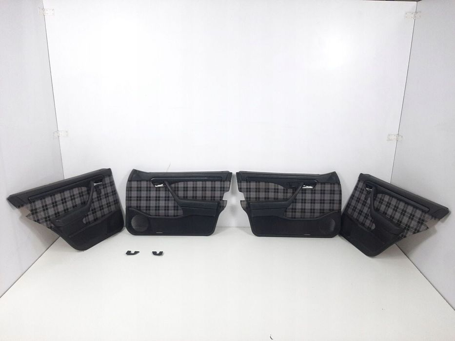 MERCEDES W202 KOMBI 98R BOCZEK DRZWI X4 KOMPLET SPORT ANTHRACITE 2028200710