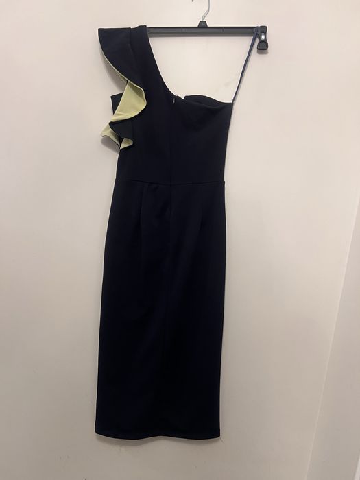 Walg sukienka na jedno ramie midi elegancka