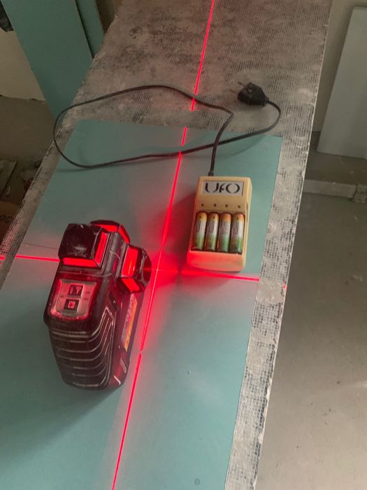 Лазерный уровень