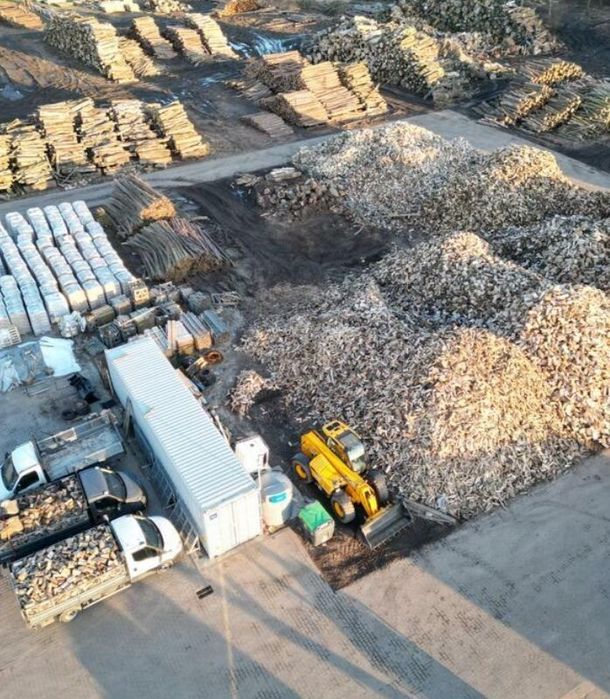 GENERALNE Centrum Drewna Kominkowego i Opałowego Oferuje