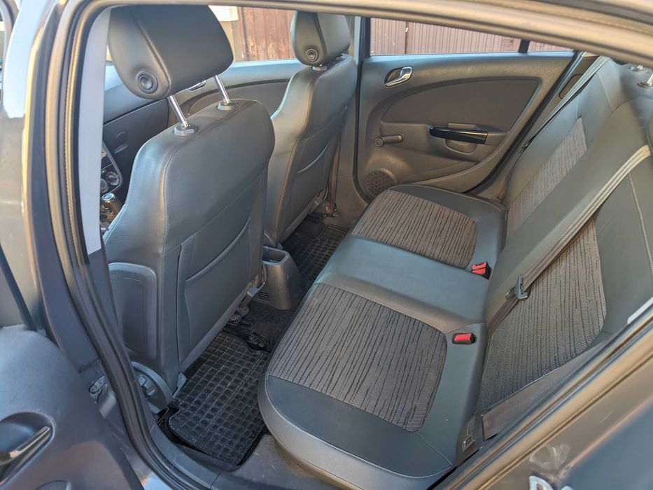 Opel Corsa D 2014  LPG
