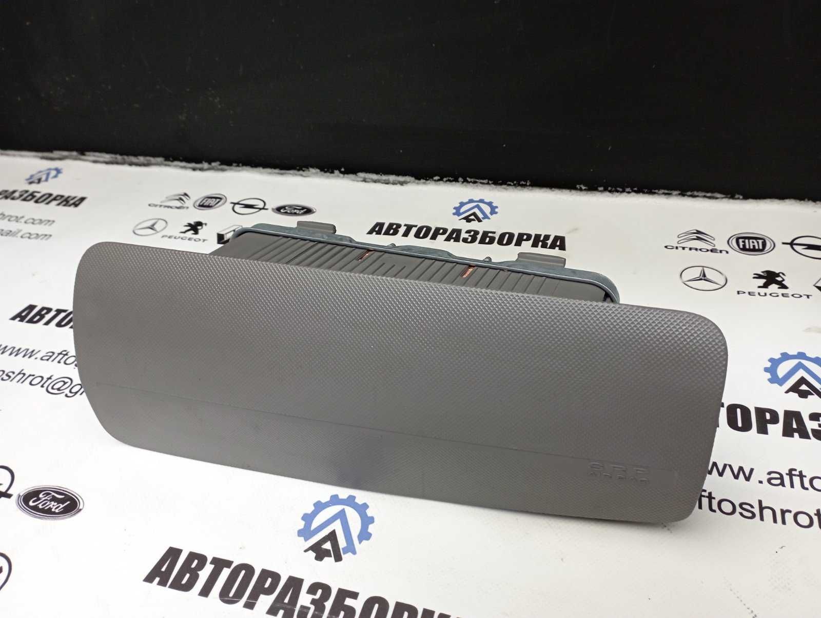 Подушка безопасности пасажира AirBag Dacia Logan