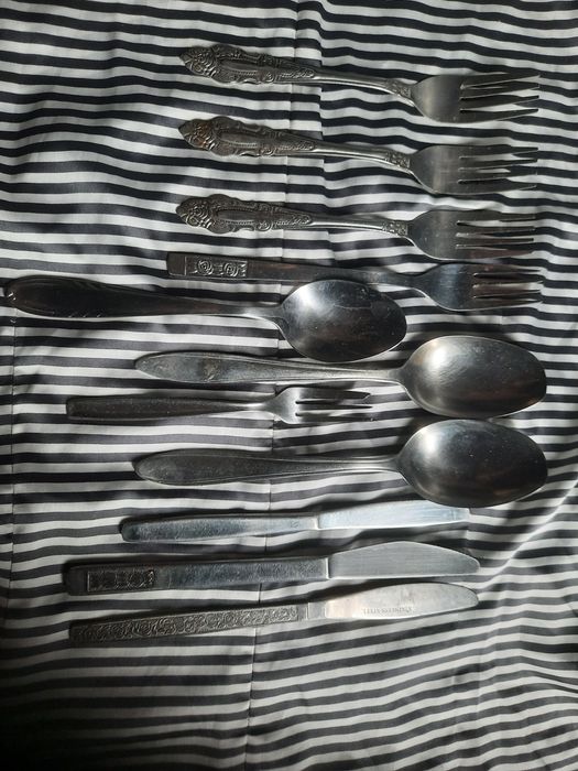 Łyżki, widelce i noże