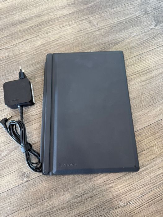 Portatil Lenovo MIIX 520-12IKB