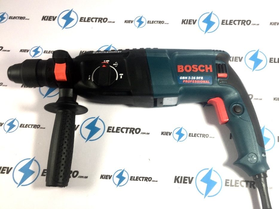 Перфоратор Bosch 2-26 DFR с доп. патроном Набор инструмента