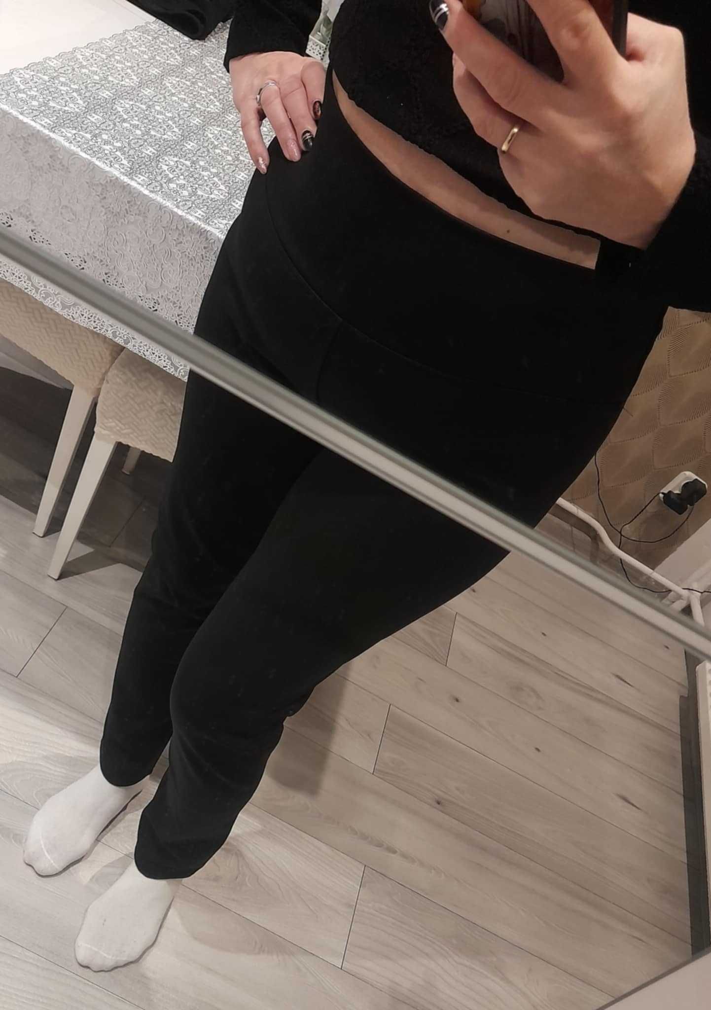 Spodnie czarne , ocieplane damskie - plus size