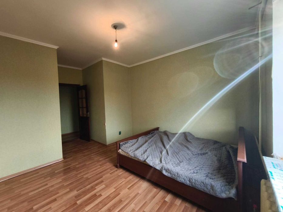 `Продам 2х поверховий будинок 144м.кв у Потоках, 30 сотів. прив.землі