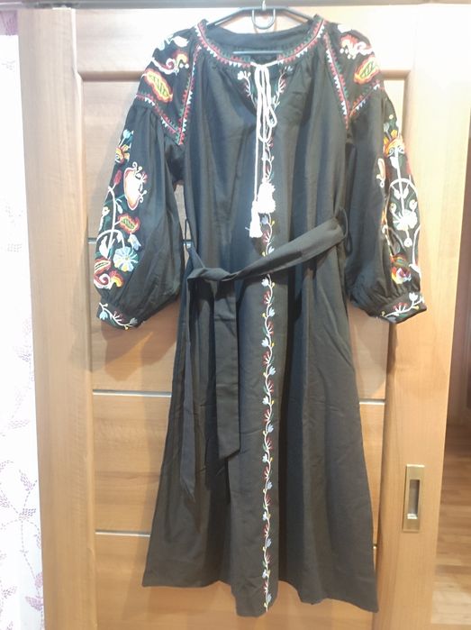 Плаття вишиванка НОВЕ розмір універс. 42-48