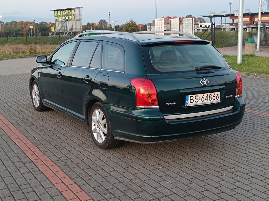 Sprzedam Toyota Avensis silnik 2.0 stan bdb