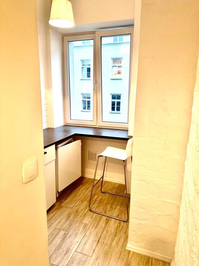 Kawalerka 30 m² – ul. Hoża / Emilii Plater, Centrum Warszawy