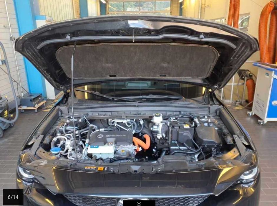 Mazda MX30 Мазда МХ30 Бампер передний задний Розборка шрот