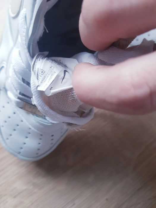 Skórzane buty sportowe damskie marki Nike Air rozmiar 38.