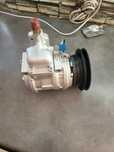 Compressor AC Mitsubishi Pajero