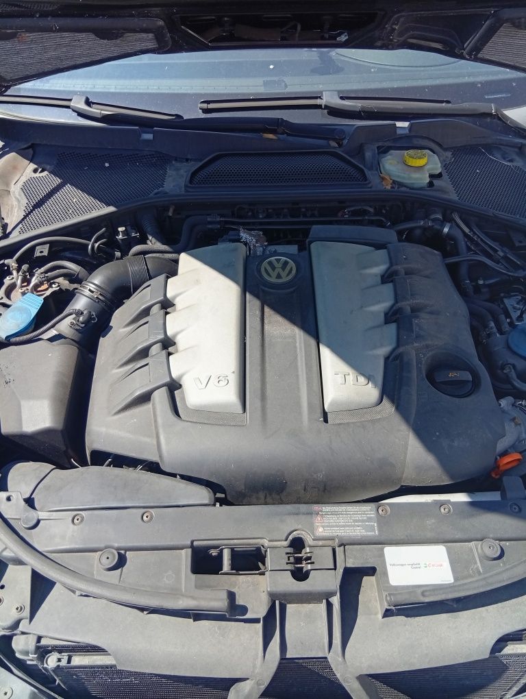 Sprzedam VW phaeton 3.0 TDI zderzak silnik maska całość 4×4 części