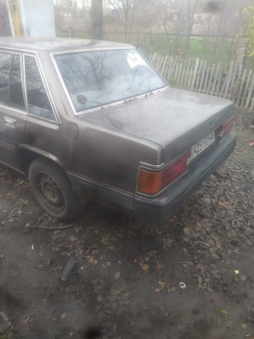 Продам мазду 929