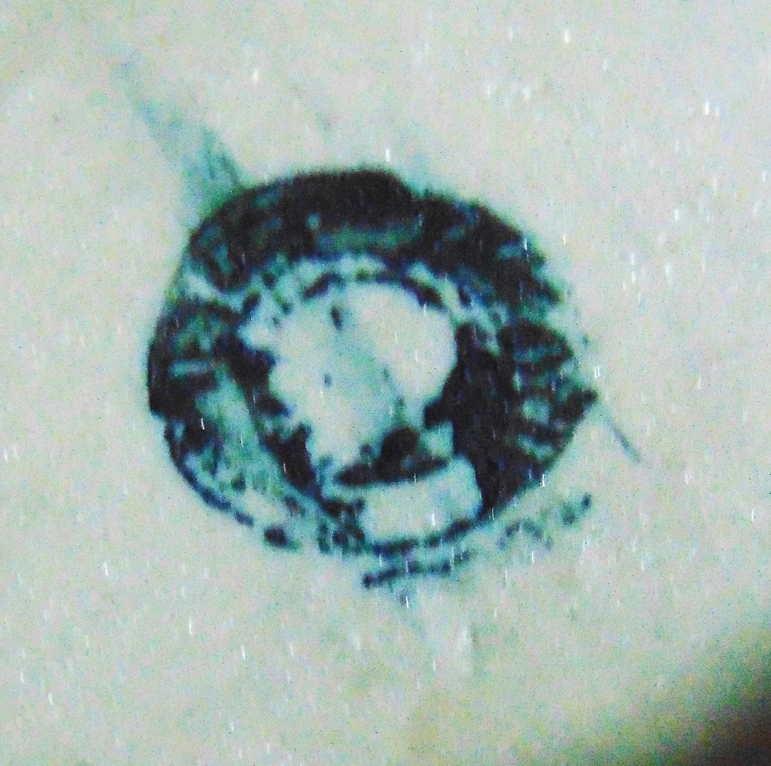 Antigo penico em louça.