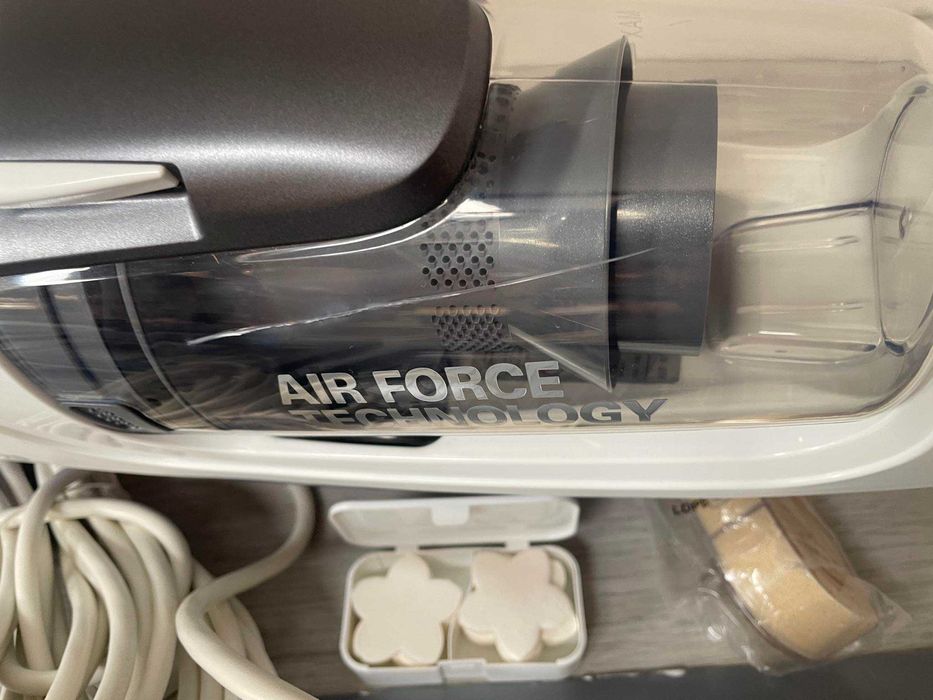 Odkurzacz + mop pionowy Rowenta Clean & Steam Revolution biały