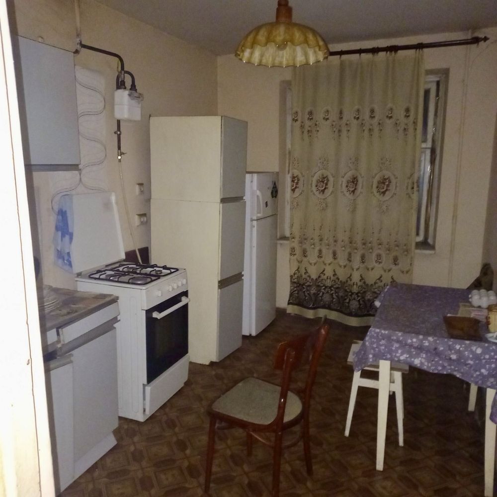 Продаж 4 кімнати Панель ПІД РЕМОНТ Драгана Сихів 1/9 82м2 67999$