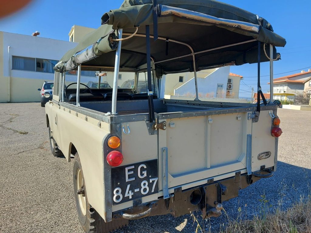 Aluguer Carro Jipe Clássico Land Rover Serie IIA Eventos e Casamentos
