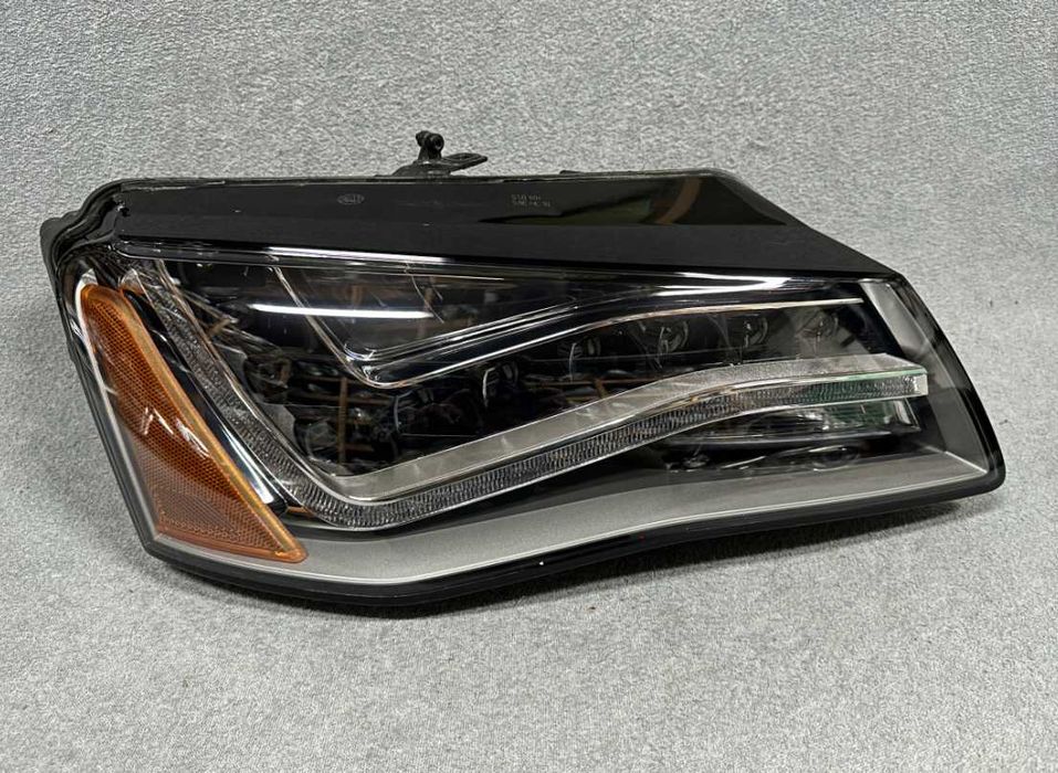 Фара передня ліва права рест до рест	Audi A8 D4 4H Разборка