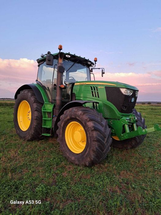 John Deere 6210 R